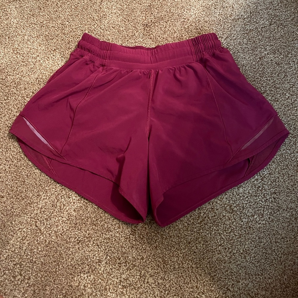 Lululemon Hotty Hot Shorts || Tall
